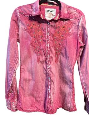 Roar Pink Embroidered Rhinestone Western Snap Button Y2K Rocker Shirt. Medium
